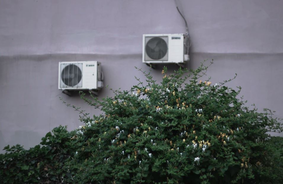 air conditioning repairs in Redwood City, CA