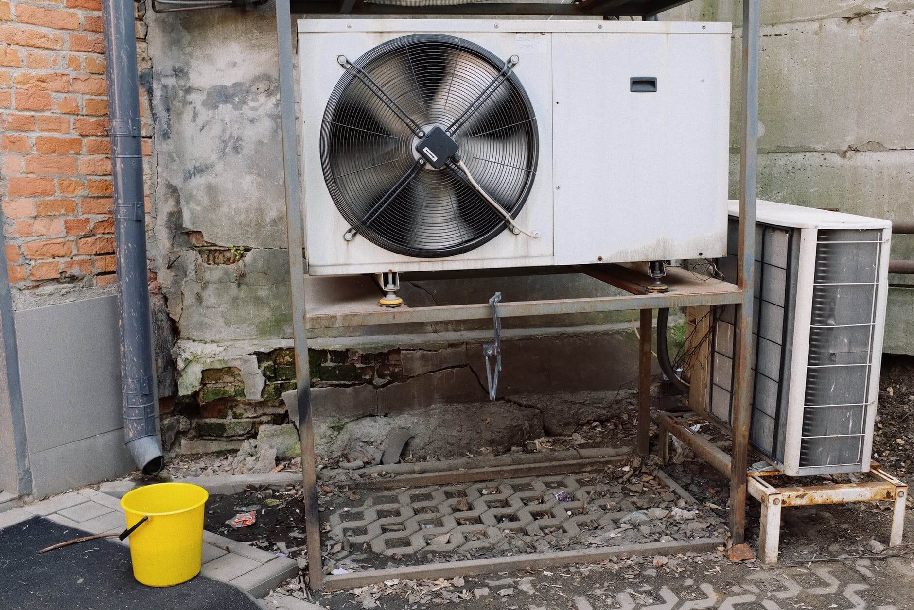 Why You May Not Want to Hire the Cheapest Air Conditioning Service